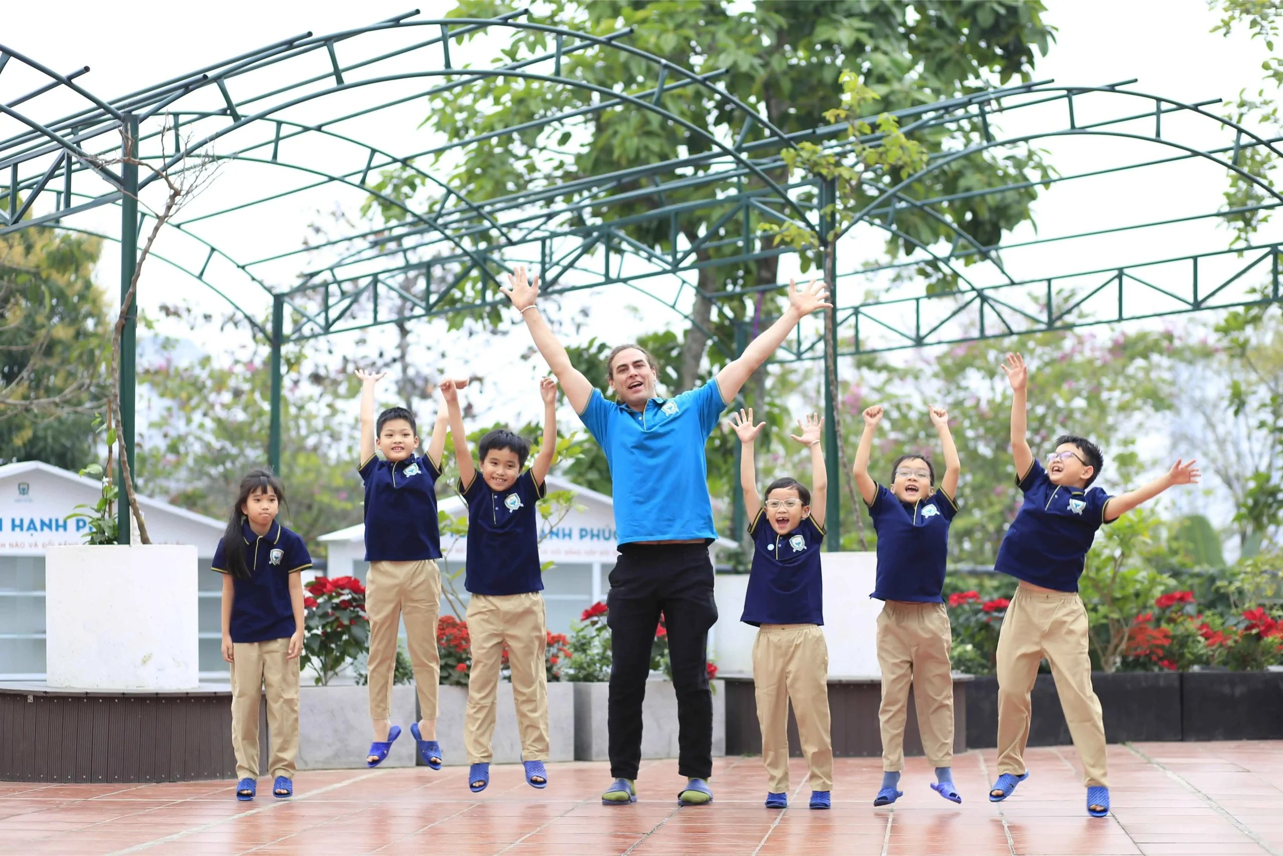 Hoạt động hè 17