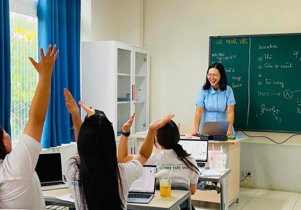 🧭 THẦY CÔ KHÔNG NGỪNG CẬP NHẬT, ĐỔI MỚI ĐỂ ĐỒNG HÀNH CÙNG HỌC SINH THI VÀO 10