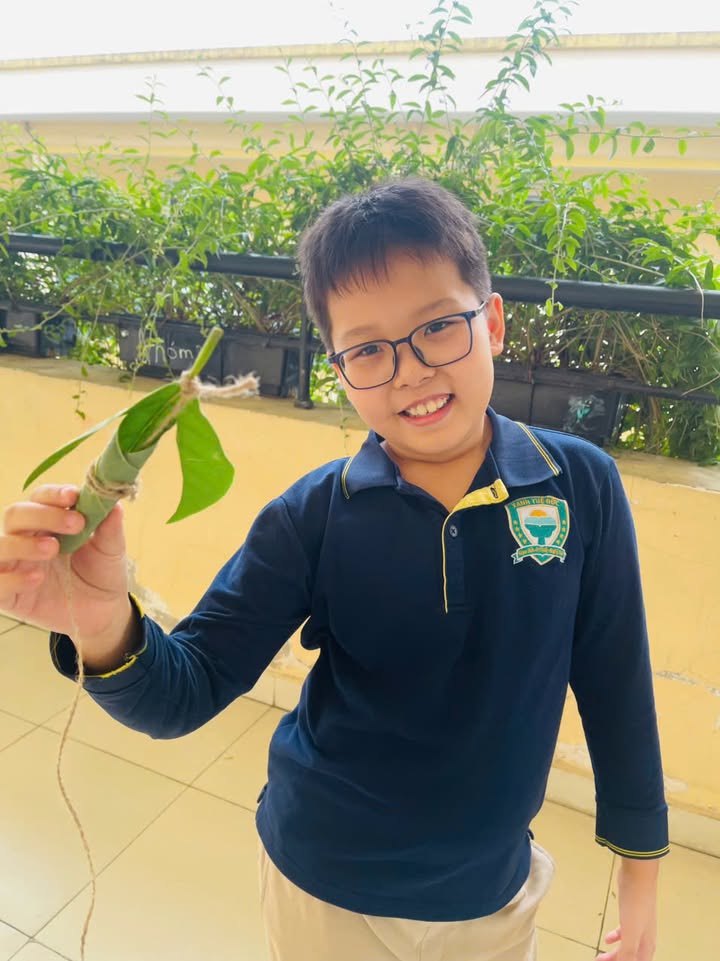 💚 TIẾT HỌC VĂN SÁNG TẠO VỚI TRẢI NGHIỆM LÀM NGHÉ Ọ BẰNG LÁ 💚