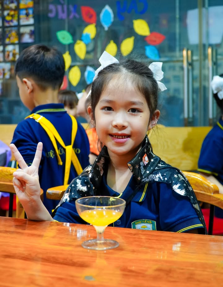 👩🍳 🥤 KHI CÁC BẠN NHỎ TRƯỜNG XANH TUỆ ĐỨC HÓA THÂN THÀNH CHUYÊN GIA PHA CHẾ