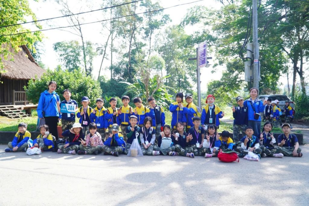 🌲Chúng con đã đến Làng Văn hóa các dân tộc Việt Nam và sẵn sàng học tập, rèn luyện rồi.