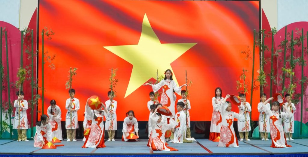 🎵🎵HỘI THI VĂN NGHỆ & BÁO TƯỜNG - TẬP SAN KHỐI TIỂU HỌC TRƯỜNG XANH TUỆ ĐỨC
