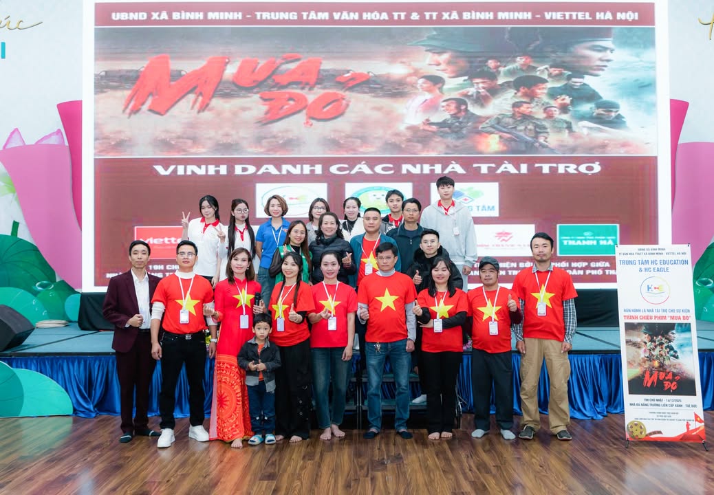 🇻🇳 🇻🇳 TRƯỜNG XANH TUỆ ĐỨC HÂN HẠNH ĐỒNG HÀNH BUỔI CHIẾU PHIM “MƯA ĐỎ” – MỘT ĐÊM TRI ÂN GIỮA LÒNG KHU ĐÔ THỊ THANH HÀ 💚
