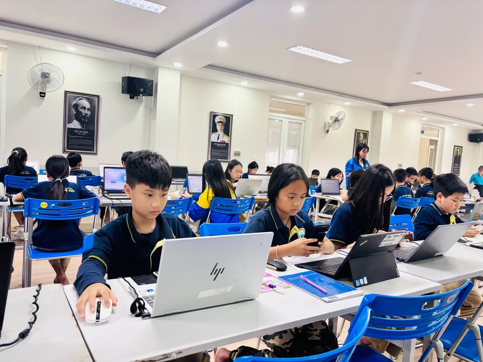 "🌿 SĨ TỬ XANH TUỆ ĐỨC TỎA SÁNG TẠI CÁC SÂN CHƠI TRÍ TUỆ CẤP TRƯỜNG - TRẠNG NGUYÊN TIẾNG VIỆT & VIOLYMPIC 2025