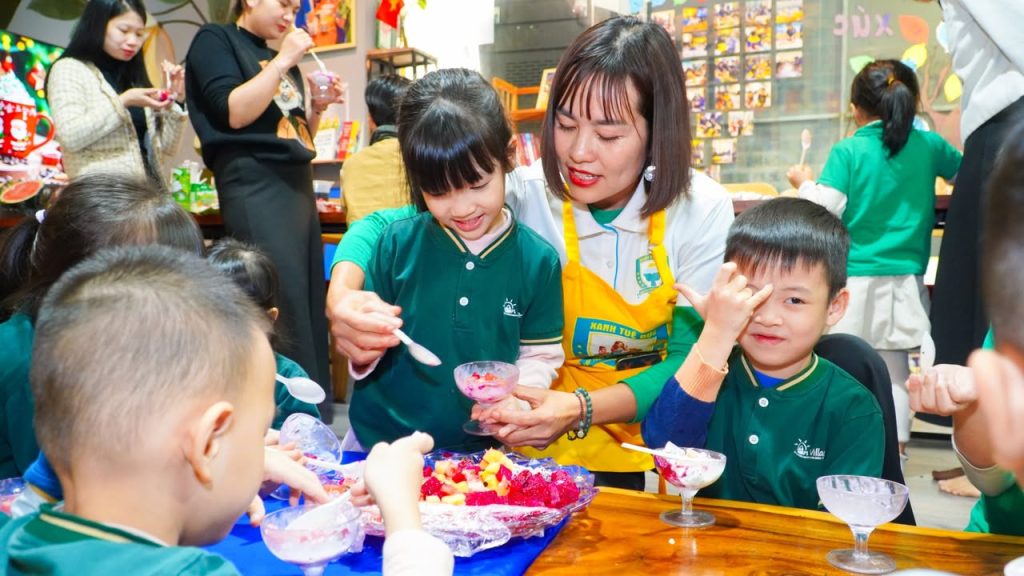 💚 TRẢI NGHIỆM LỚP 1 MIỄN PHÍ - CON TỰ TIN, BA MẸ AN TÂM