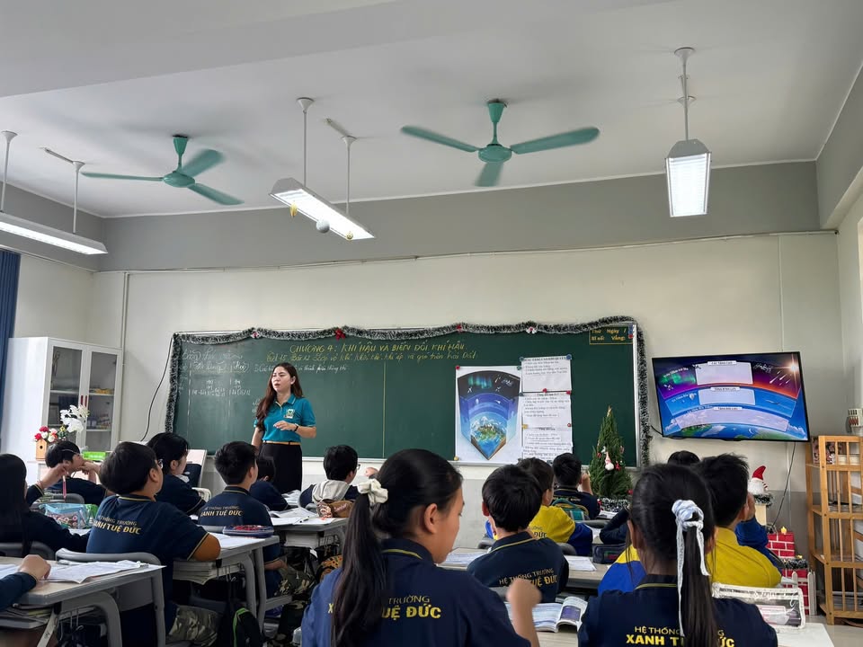 🎯 KHI HỌC SINH HỌC ĐỊA LÝ BẰNG CẢ TƯ DUY VÀ TRÁI TIM ❤