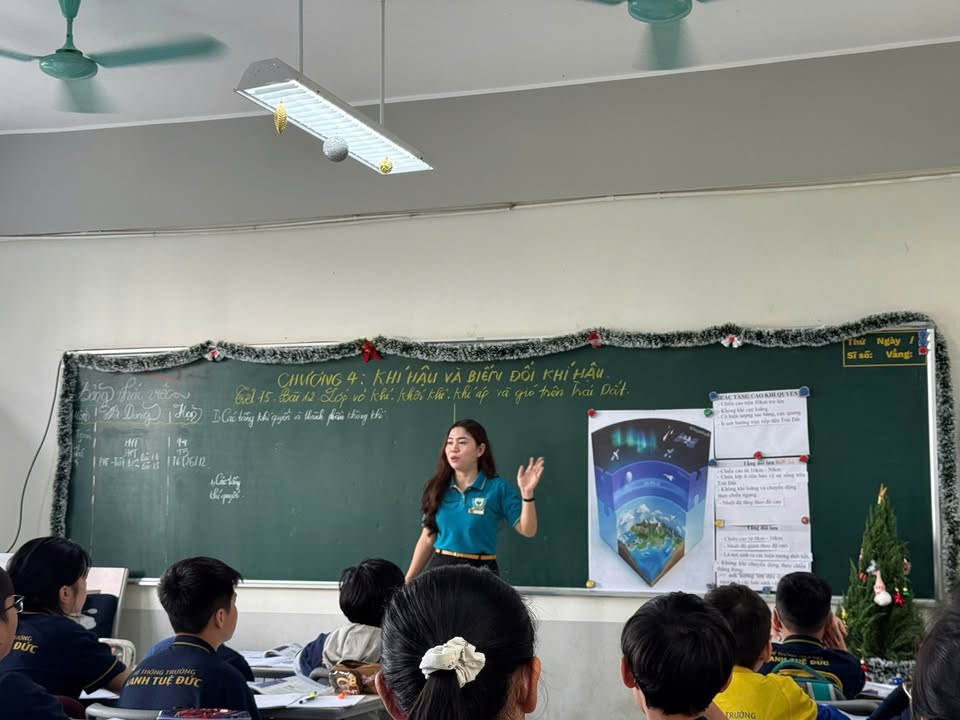 🎯 KHI HỌC SINH HỌC ĐỊA LÝ BẰNG CẢ TƯ DUY VÀ TRÁI TIM ❤