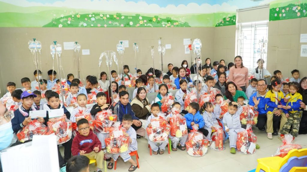 ❤️❤️ NHỮNG TRÁI TIM YÊU THƯƠNG ĐANG ĐEM XUÂN HẠNH PHÚC VỀ