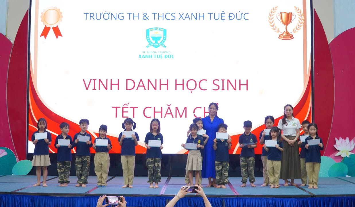 🌺 🌺 TIẾT CHÀO CỜ ĐẦU NĂM - ĐỘNG VIÊN HỌC SINH KHỞI ĐỘNG NĂM MỚI TỐT ĐẸP!