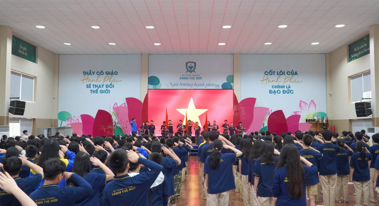 🌺 🌺 TIẾT CHÀO CỜ ĐẦU NĂM - ĐỘNG VIÊN HỌC SINH KHỞI ĐỘNG NĂM MỚI TỐT ĐẸP!