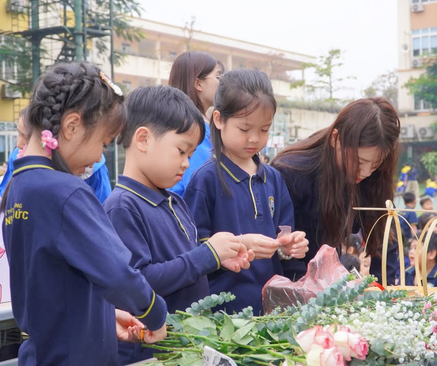 🌸 SÁNG THÁNG 3 RỰC RỠ TẠI XANH TUỆ ĐỨC: LỜI TRI ÂN GỬI TRỌN TRONG TỪNG ĐÓA HOA 🌸
