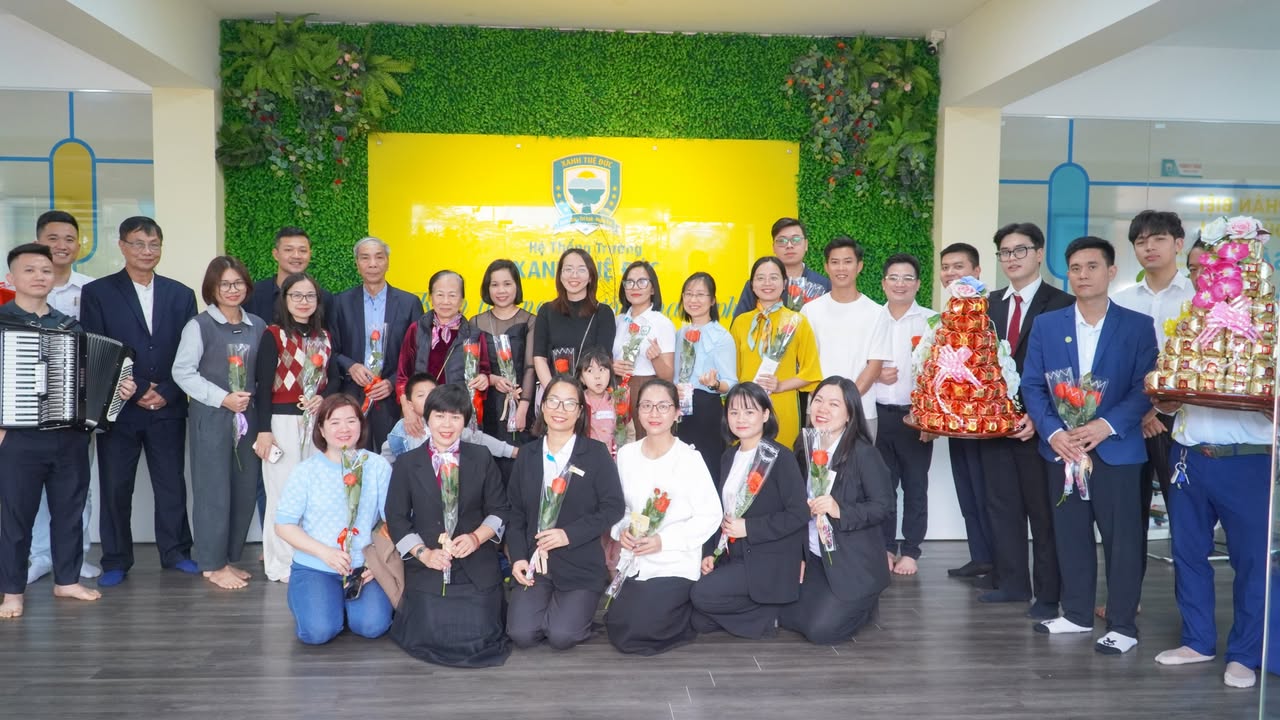 🌸 CHÚC MỪNG NGÀY QUỐC TẾ PHỤ NỮ 8/3! 🌸