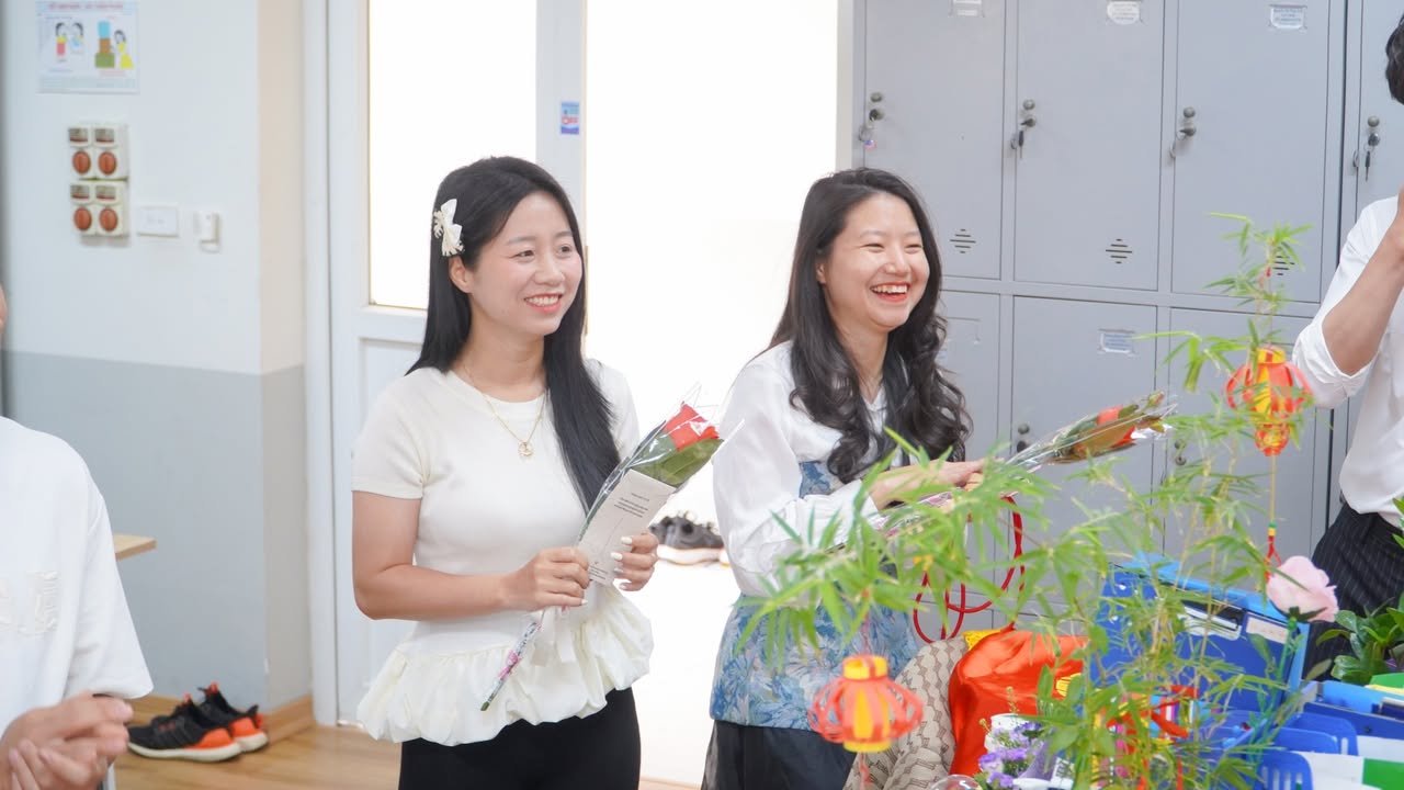 🌸 CHÚC MỪNG NGÀY QUỐC TẾ PHỤ NỮ 8/3! 🌸