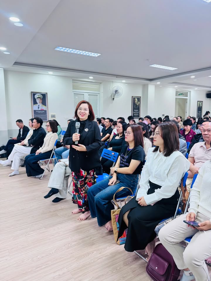 🟦 HỌP PHỤ HUYNH KHỐI 5 - TỰ TIN ĐỒNG HÀNH CÙNG CON BƯỚC QUA NGƯỠNG CỬA TIỂU HỌC 🟦