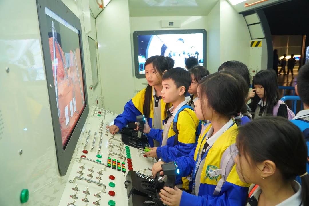 ✨ RECAP CHUYẾN DÃ NGOẠI: KHÁM PHÁ VŨ TRỤ VIỆT NAM – TỪ VỆ TINH TỚI SAO TRỜI 🚀