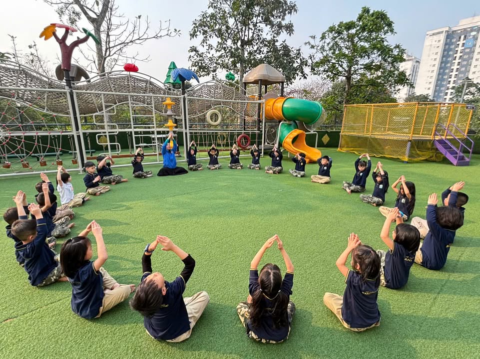 🌸🌸 CHÚC MỪNG NGÀY QUỐC TẾ HẠNH PHÚC 20/3/2026: HẠNH PHÚC LÀ HÀNH TRÌNH CHÚNG TA ĐANG BƯỚC CÙNG NHAU