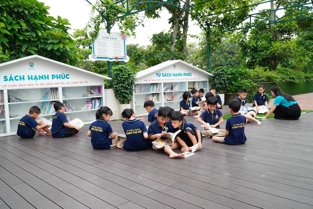 🌸🌸 CHÚC MỪNG NGÀY QUỐC TẾ HẠNH PHÚC 20/3/2026: HẠNH PHÚC LÀ HÀNH TRÌNH CHÚNG TA ĐANG BƯỚC CÙNG NHAU