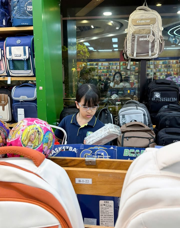 🌟 NIỀM VUI VỚI HOẠT ĐỘNG ĐI NHÀ SÁCH VÀ VĂN HÓA ĐỌC CỦA HỌC SINH NỘI TRÚ XANH TUỆ ĐỨC