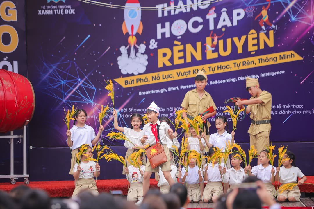 🌱 Chiều nay vẫn còn rất nhiều hoạt động hấp dẫn đang chờ đón Quý Phụ huynh, gia đình và cộng đồng đến tham quan, trải nghiệm.