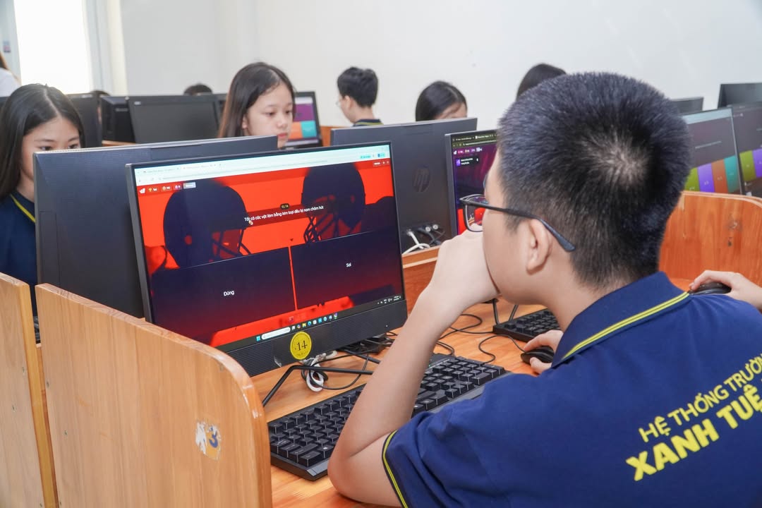 🤖 KHI AI TRỞ THÀNH TRỢ LÝ HỌC SINH LÀ NGƯỜI ĐIỀU KHIỂN