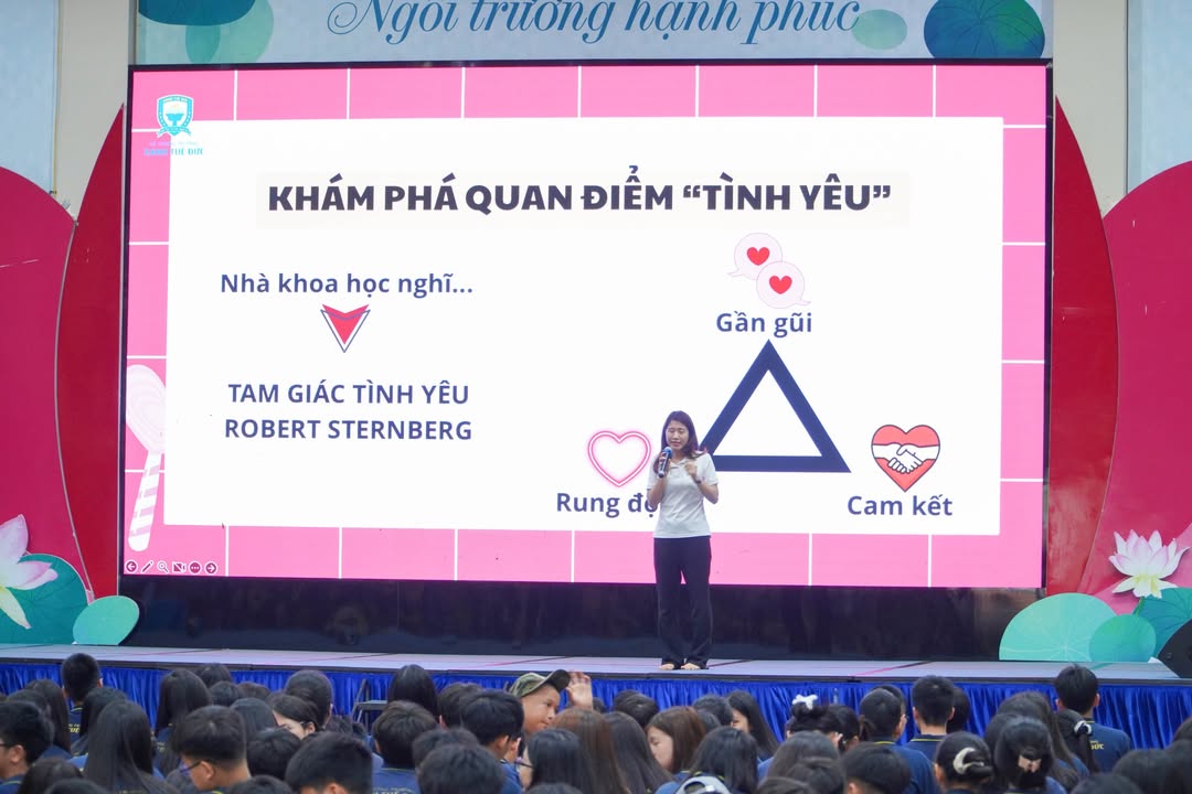 🌿 CÓ NÊN CẤM CON YÊU SỚM? CÁCH XANH TUỆ ĐỨC DẠY HỌC SINH LÀM CHỦ CẢM XÚC TUỔI DẬY THÌ