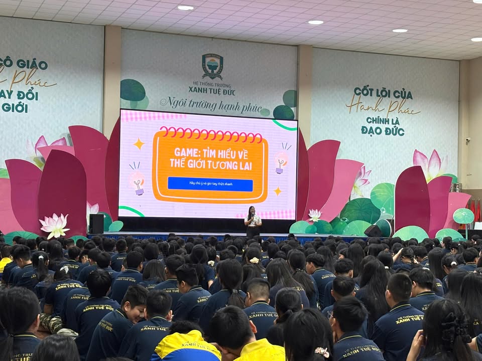 🌿 SINH HOẠT DƯỚI CỜ ĐẦU TUẦN: VINH DANH – RÈN NỀN NẾP – ĐỊNH HƯỚNG TƯƠNG LAI CHO HỌC SINH 🌿