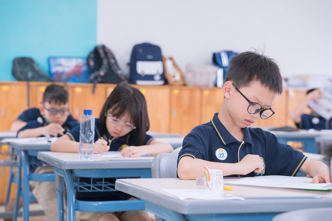 🌟 XANH TUỆ ĐỨC TỔ CHỨC KỲ THI ĐÁNH GIÁ NĂNG LỰC TIẾNG ANH CAMBRIDGE: VỮNG NỀN TẢNG, TỰ TIN HỘI NHẬP. 🌟