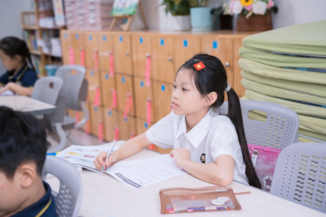 🌟 XANH TUỆ ĐỨC TỔ CHỨC KỲ THI ĐÁNH GIÁ NĂNG LỰC TIẾNG ANH CAMBRIDGE: VỮNG NỀN TẢNG, TỰ TIN HỘI NHẬP. 🌟