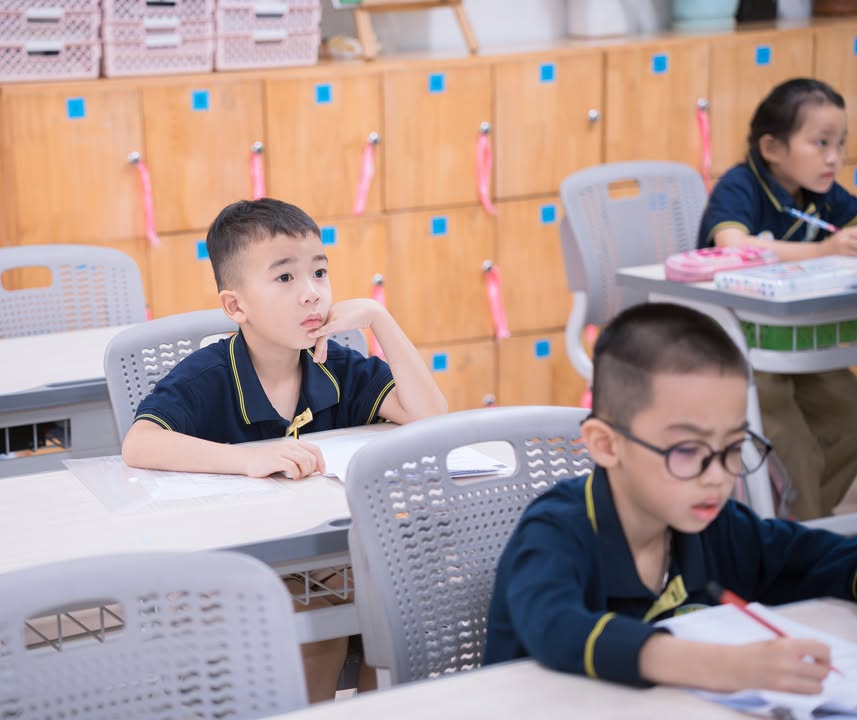 🌟 XANH TUỆ ĐỨC TỔ CHỨC KỲ THI ĐÁNH GIÁ NĂNG LỰC TIẾNG ANH CAMBRIDGE: VỮNG NỀN TẢNG, TỰ TIN HỘI NHẬP. 🌟