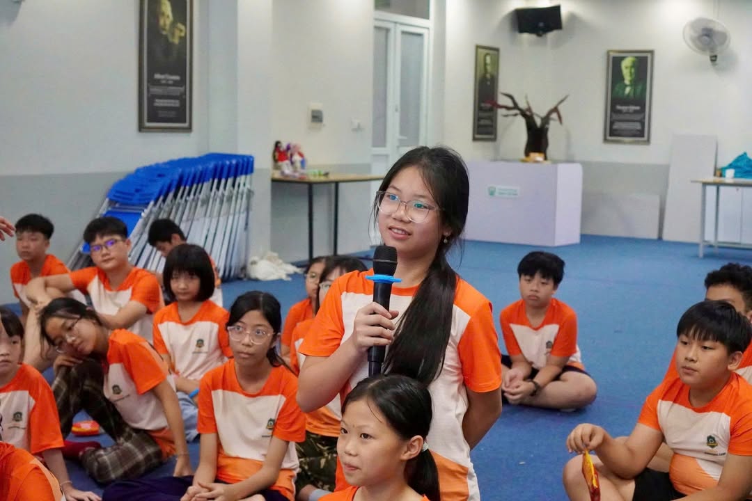 NHỮNG KHOẢNH KHẮC CƯỜI HAHA CỦA CÁC CON TẠI TRẠI HÈ NỘI TRÚ QUỐC TẾ A3