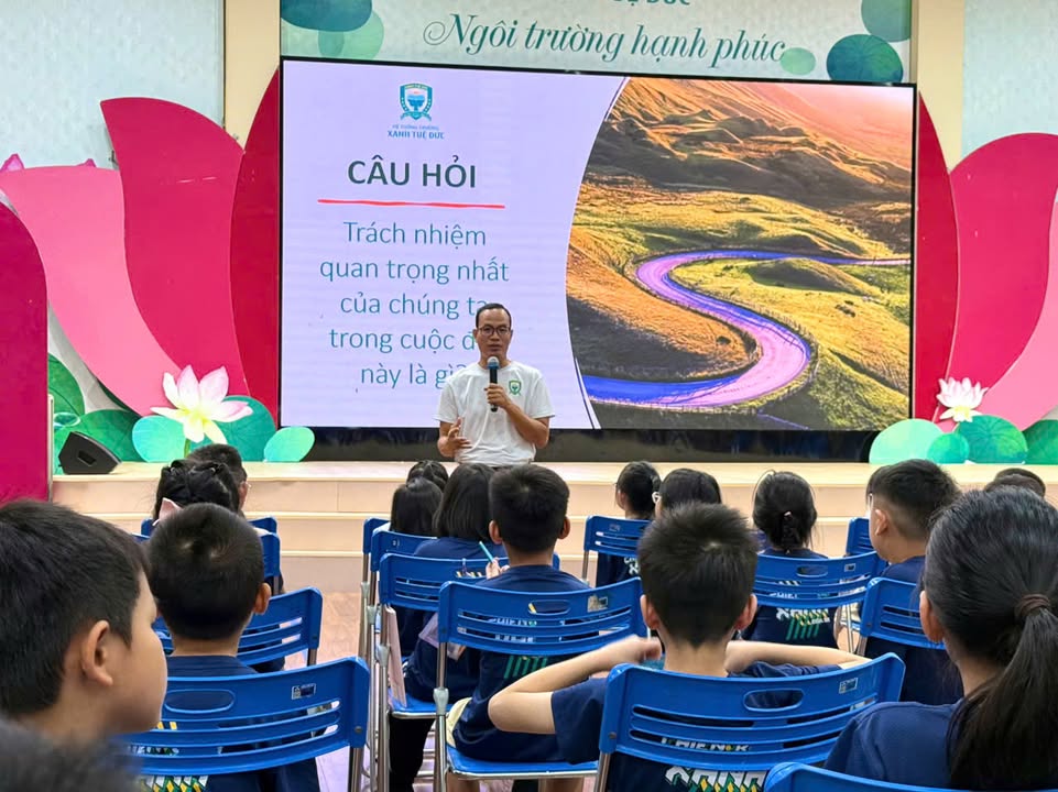 🌱 HÈ BÁN TRÚ: KHI CON HỌC CÁCH TỰ CHỊU TRÁCH NHIỆM VỚI CHÍNH MÌNH
