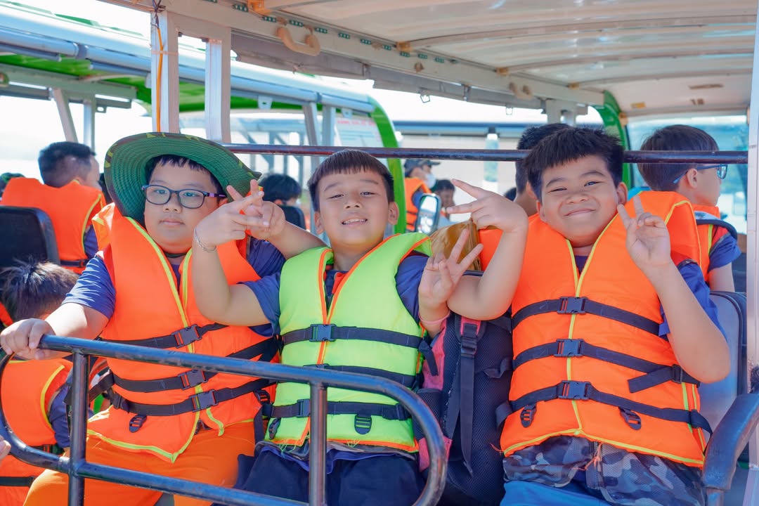 🌊 CÁC CHIẾN BINH XANH TRẠI HÈ NỘI TRÚ ĐÃ CÓ MẶT TẠI ĐẢO NGỌC VỪNG!