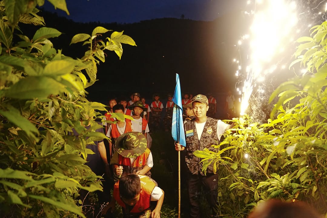 🌊 🌅 ĐẢO NGỌC VỪNG – NƠI HỌC SINH KHÓA HÈ NỘI TRÚ HỌC CÁCH LỚN LÊN TỪ BIỂN, TỪ GIÓ VÀ TỪ NHỮNG THỬ THÁCH THẬT