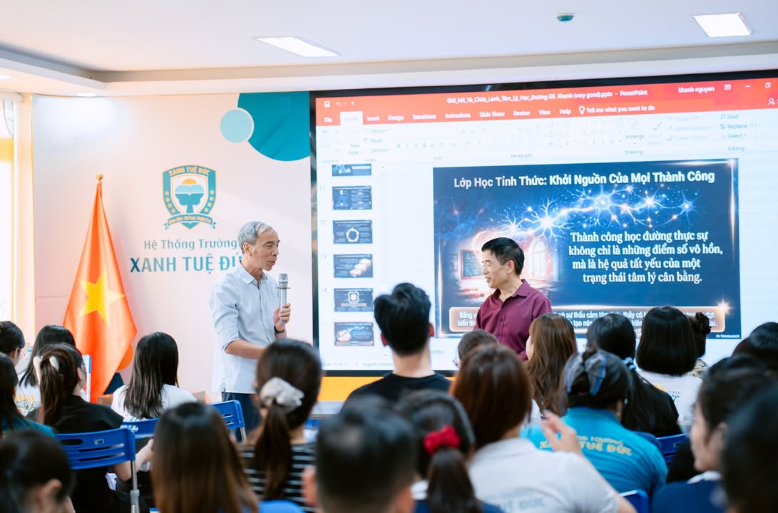 🧠 GIÁO VIÊN TRƯỜNG XANH TUỆ ĐỨC THAM GIA ĐÀO TẠO CHUYÊN SÂU TÂM LÝ HỌC ĐƯỜNG – HIỂU ĐỂ ĐỒNG HÀNH HỌC SINH TỐT HƠN