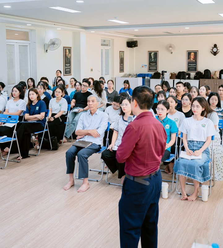 🧠 GIÁO VIÊN TRƯỜNG XANH TUỆ ĐỨC THAM GIA ĐÀO TẠO CHUYÊN SÂU TÂM LÝ HỌC ĐƯỜNG – HIỂU ĐỂ ĐỒNG HÀNH HỌC SINH TỐT HƠN