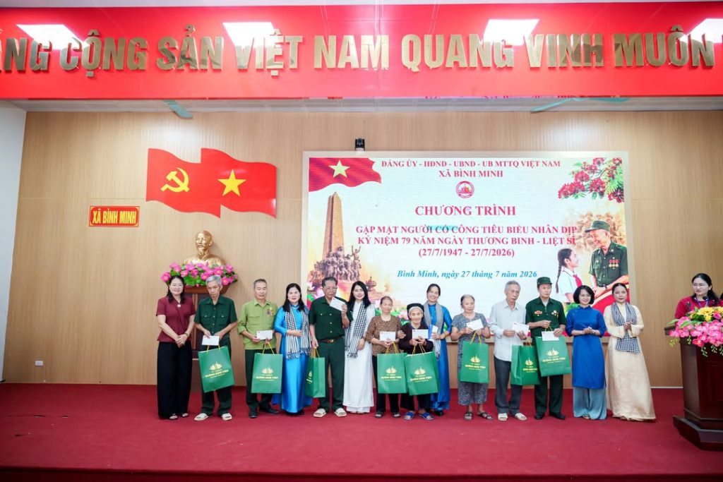 🇻🇳 🇻🇳 27/7 – TRƯỜNG XANH TUỆ ĐỨC ĐỒNG HÀNH CÙNG HOẠT ĐỘNG “ĐỀN ƠN ĐÁP NGHĨA”