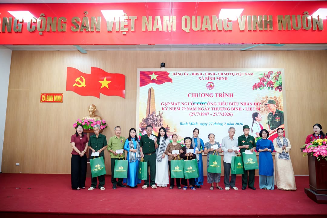 🇻🇳 🇻🇳 27/7 – TRƯỜNG XANH TUỆ ĐỨC ĐỒNG HÀNH CÙNG HOẠT ĐỘNG “ĐỀN ƠN ĐÁP NGHĨA”