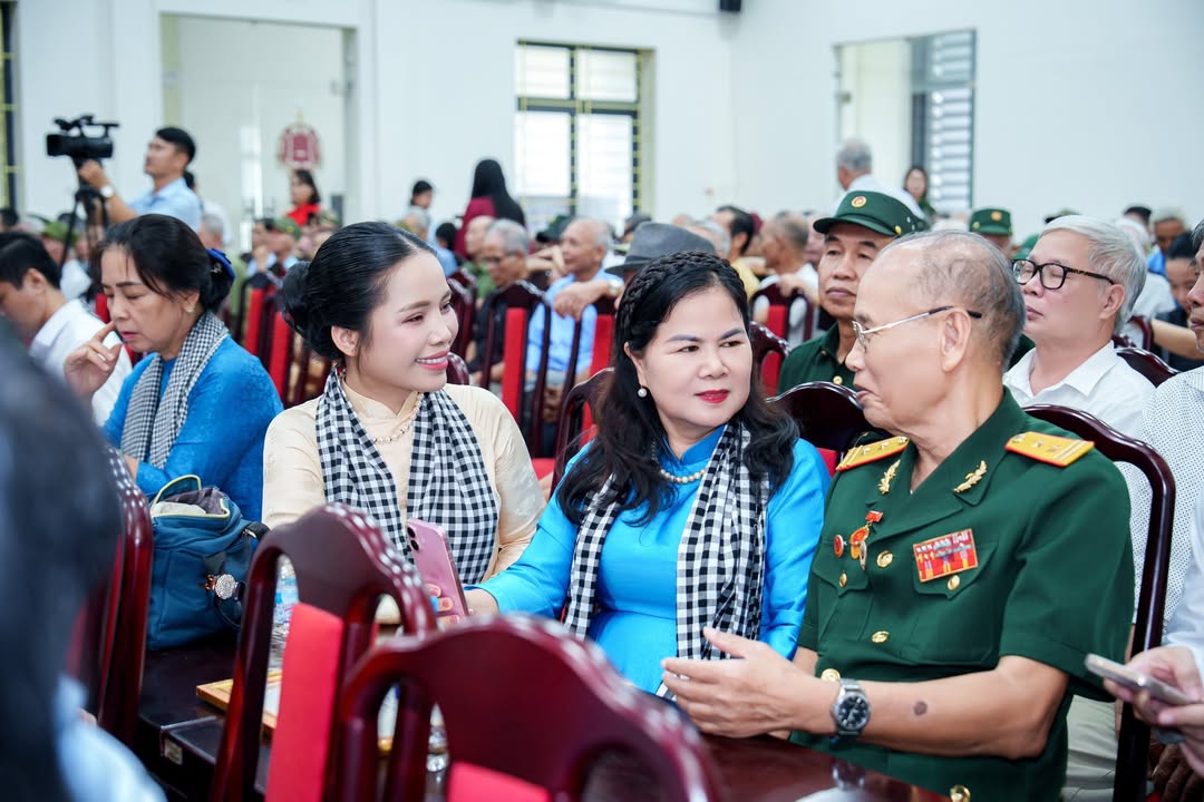 🇻🇳 🇻🇳 27/7 – TRƯỜNG XANH TUỆ ĐỨC ĐỒNG HÀNH CÙNG HOẠT ĐỘNG “ĐỀN ƠN ĐÁP NGHĨA”