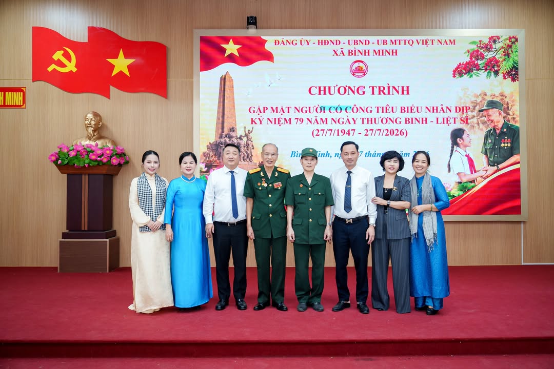 🇻🇳 🇻🇳 27/7 – TRƯỜNG XANH TUỆ ĐỨC ĐỒNG HÀNH CÙNG HOẠT ĐỘNG “ĐỀN ƠN ĐÁP NGHĨA”