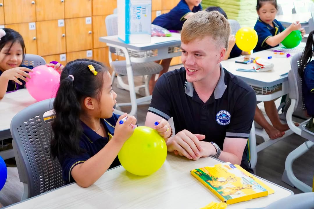 🎈 MINI PROJECT “COLORFUL BALLOON FAMILY” – HỌC TIẾNG ANH QUA TRẢI NGHIỆM CÙNG GIÁO VIÊN NƯỚC NGOÀI 🌎✨