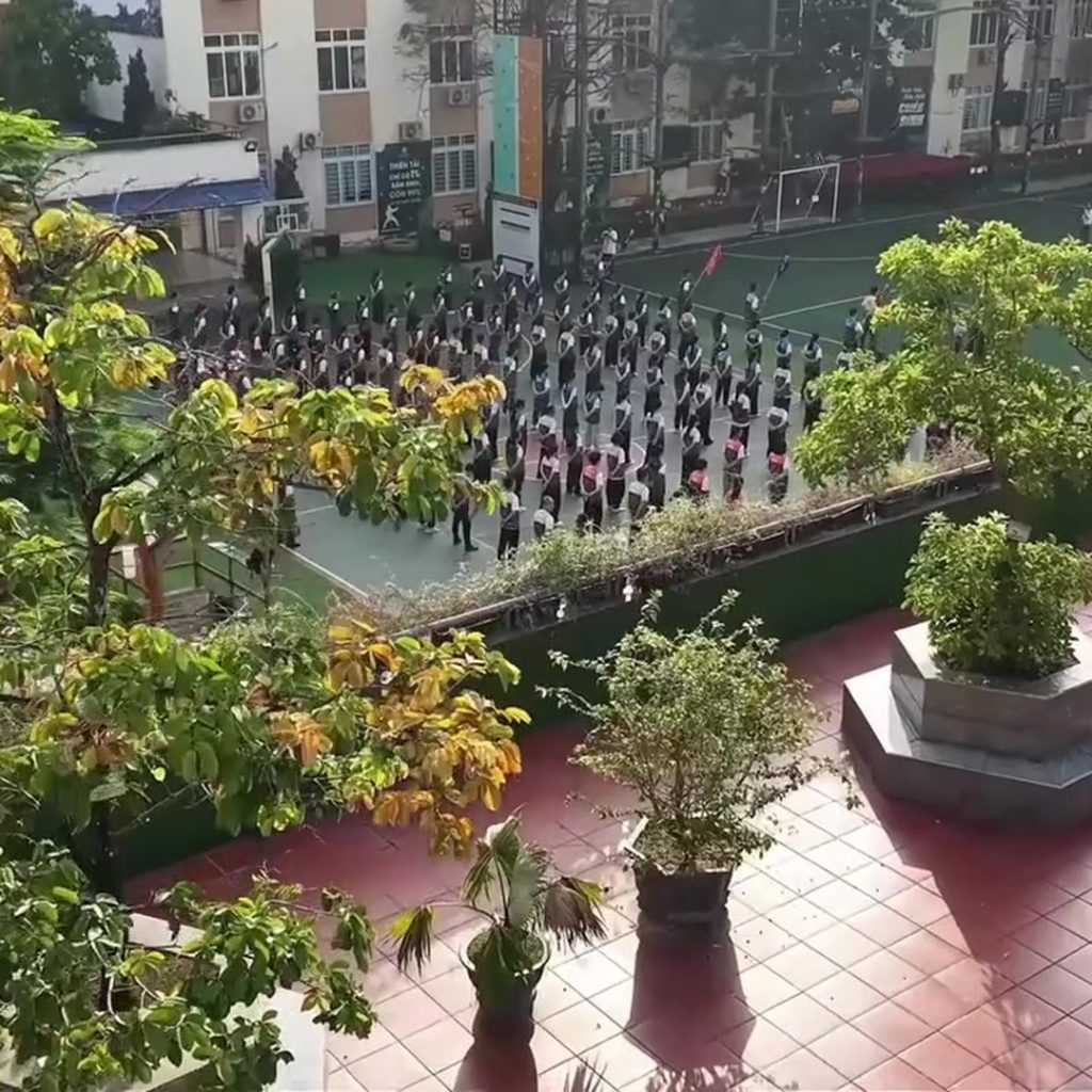 🌱 HỌC SINH KHÓA HÈ TRƯỜNG XANH RÈN THÂN LUYỆN TÂM