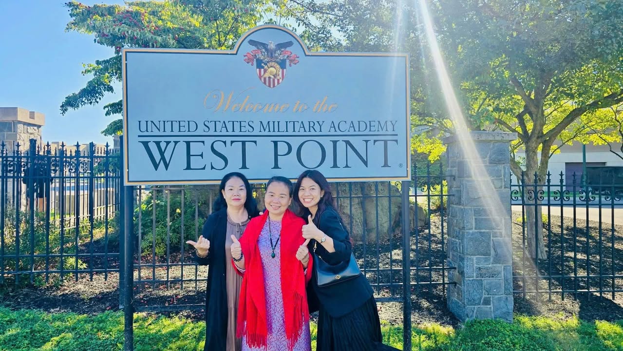 🇺🇸🇺🇸 BAN LÃNH ĐẠO HỆ THỐNG XANH TUỆ ĐỨC HỌC TẬP, THAM QUAN VÀ GIAO LƯU TẠI HỌC VIỆN QUÂN SỰ WESTPOINT TRONG CHUYẾN CÔNG TÁC TẠI MỸ