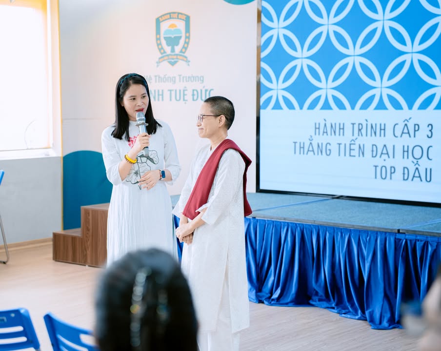 GẶP GỠ CHA MẸ HỌC SINH LỚP 9 – CÙNG HIỂU CON, CÙNG ĐỒNG HÀNH
