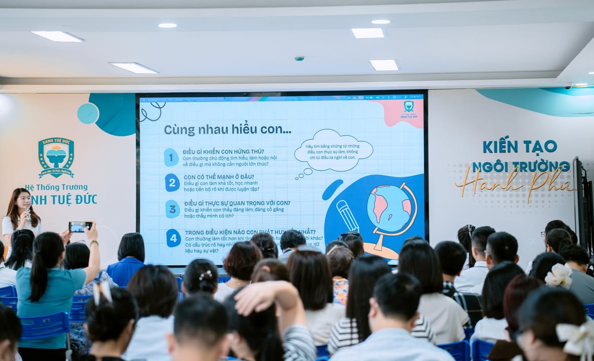GẶP GỠ CHA MẸ HỌC SINH LỚP 9 – CÙNG HIỂU CON, CÙNG ĐỒNG HÀNH