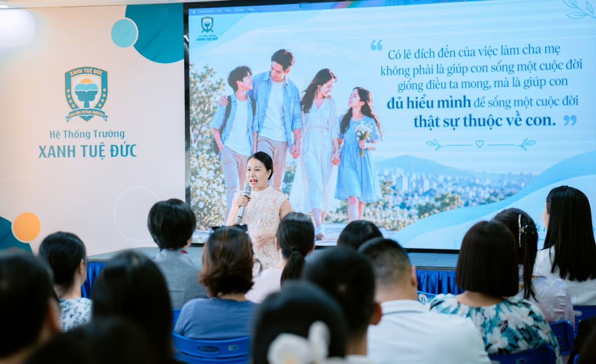 GẶP GỠ CHA MẸ HỌC SINH LỚP 9 – CÙNG HIỂU CON, CÙNG ĐỒNG HÀNH